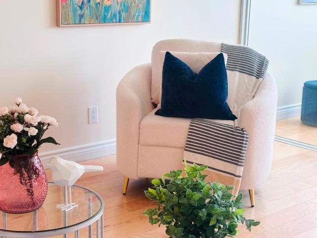 Condo for sale in Woburn, Ontario