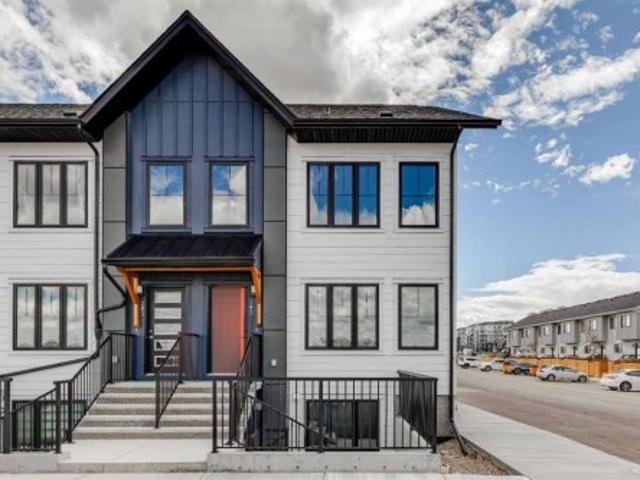Townhouse for sale in Livingston, Calgary
