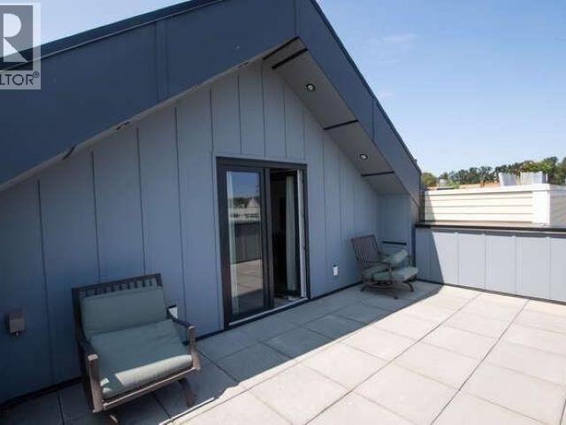 Office for sale in Delta, British Columbia