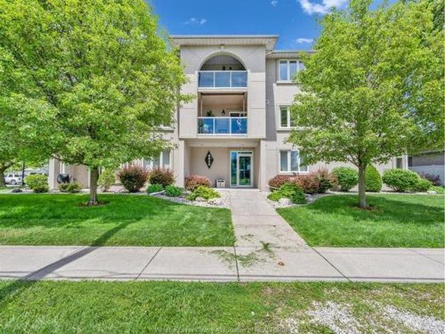 Condo for sale in Fontainebleau, Windsor