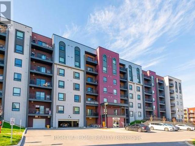 Condo for sale in Barrie, Ontario