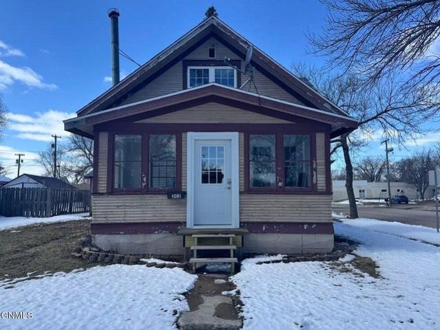 House for sale in Jamestown, North Dakota