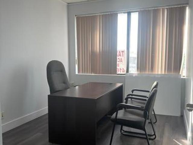 Commercial for rent in Milton, Ontario