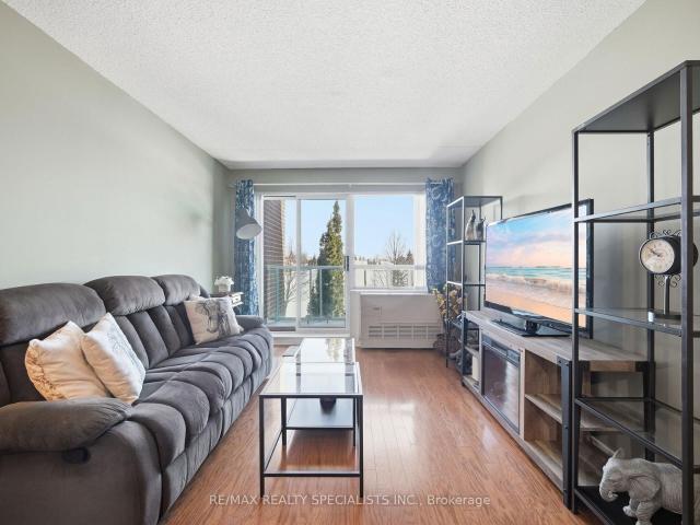 Condo for sale in Woburn, Ontario