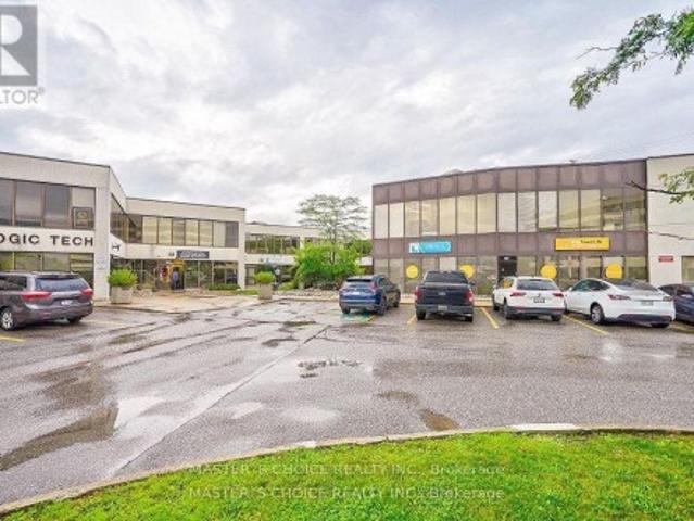 Commercial for rent in York, Ontario