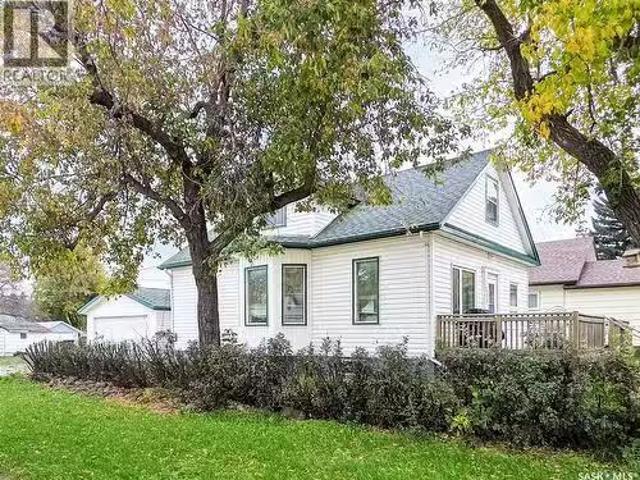 House for sale in Melville