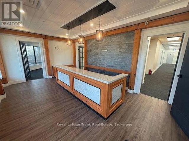 Commercial for rent in Durham, Ontario