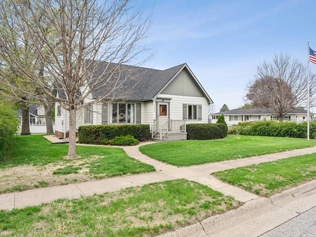 House for sale in Sully, Iowa