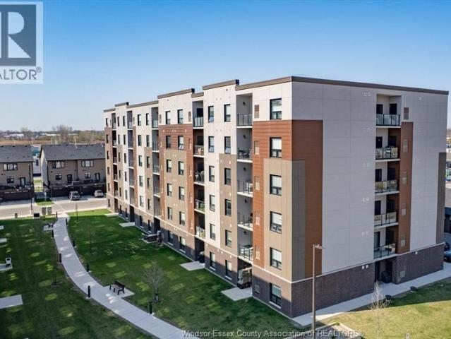 Apartment for rent in Lakeshore, Ontario
