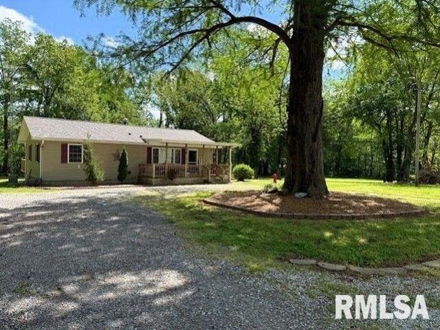 House for sale in West Frankfort, Illinois