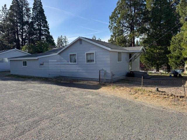 House for sale in Weed, California