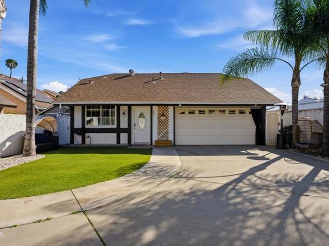 House for sale in Fillmore, California