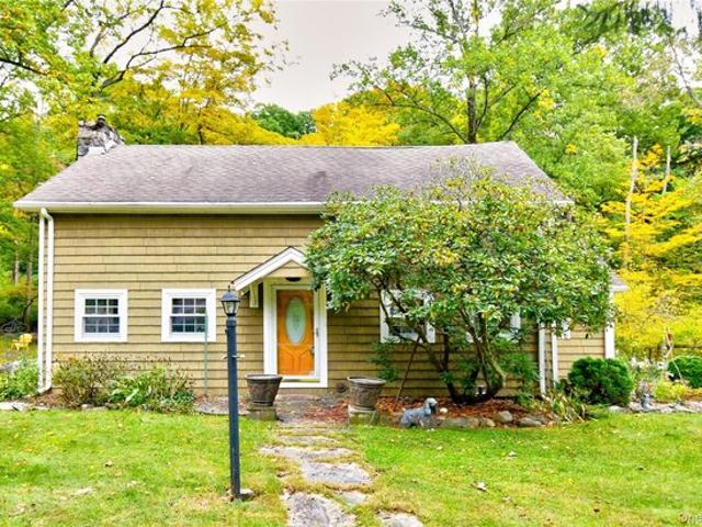 House for sale in Gilbert Corners, Town of Putnam Valley