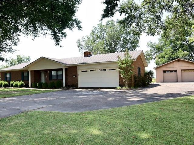 House for sale in Ark