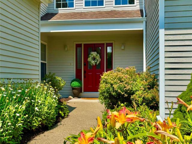 Condo for sale in Town of Rhinebeck, Dutchess County
