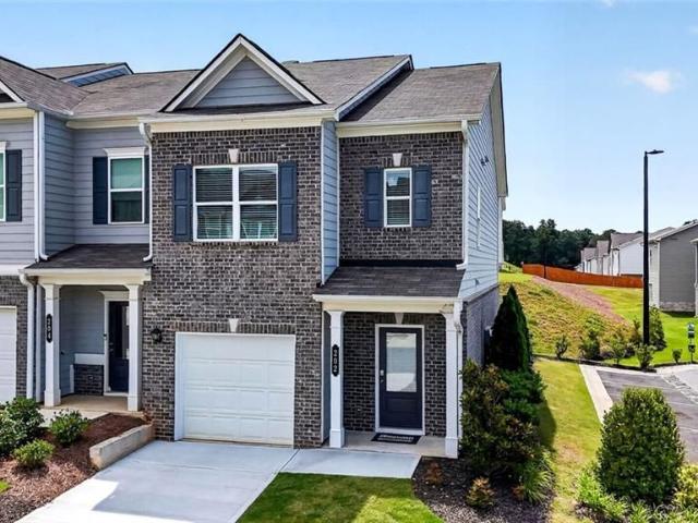 Townhouse for sale in Loganville, Georgia