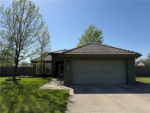 House for sale in Grain Valley, Missouri