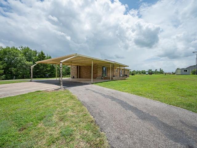 House for sale in Mcloud, Oklahoma