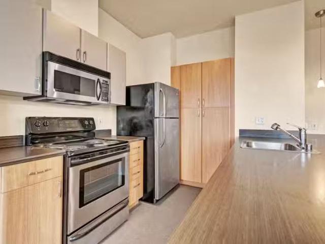 Condo for rent in Seattle