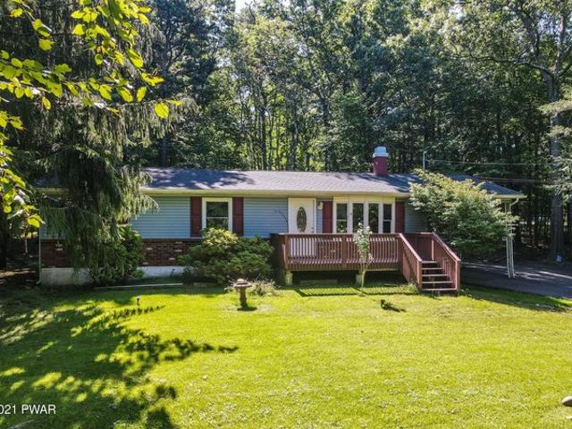 House for sale in Dingmans Ferry, Delaware Township