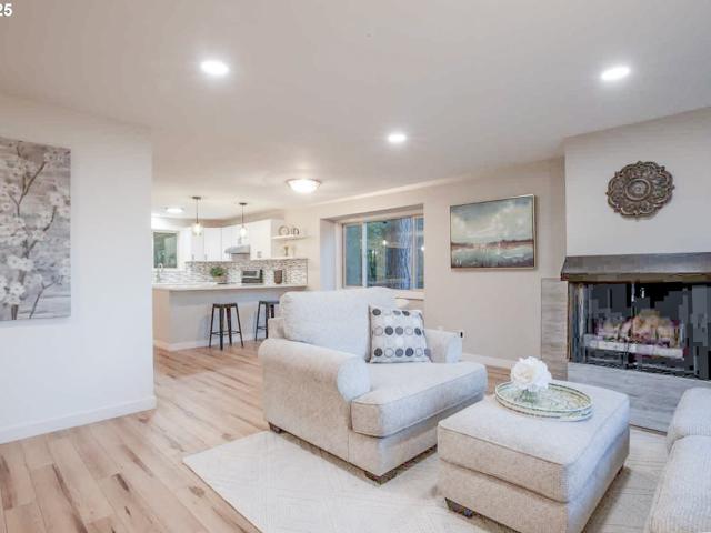 Condo for sale in Eugene