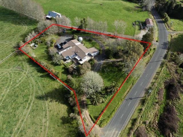 Property for sale in Awhitu, Oroua County