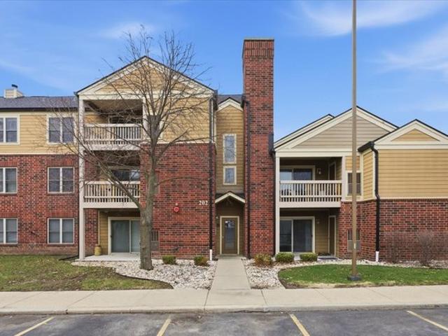 Condo for sale in Bloomingdale, Illinois