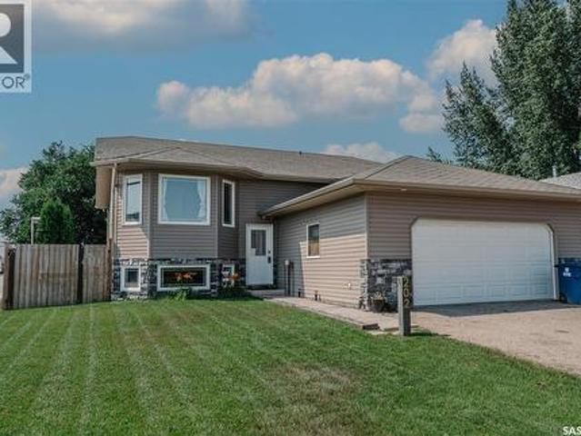House for sale in Warman, Saskatchewan