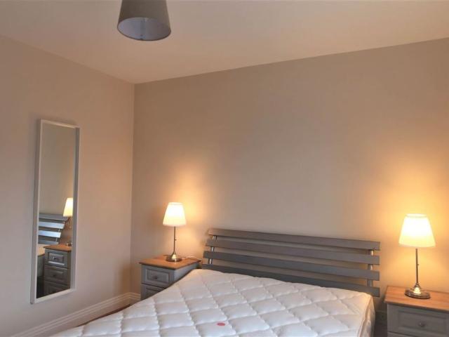 Apartment to rent in Bluebell, North Tipperary