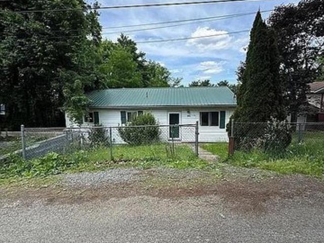 House for sale in Beckley, West Virginia