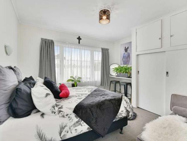 House for sale in Whangaparaoa