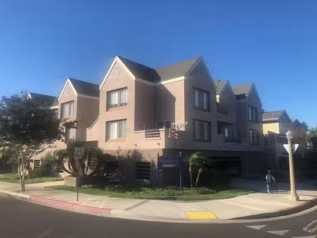 Condo for rent in Fullerton