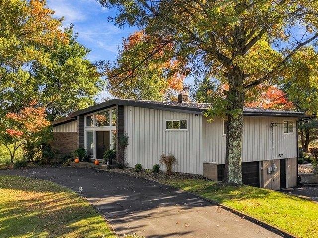 House for sale in Mars, Butler County