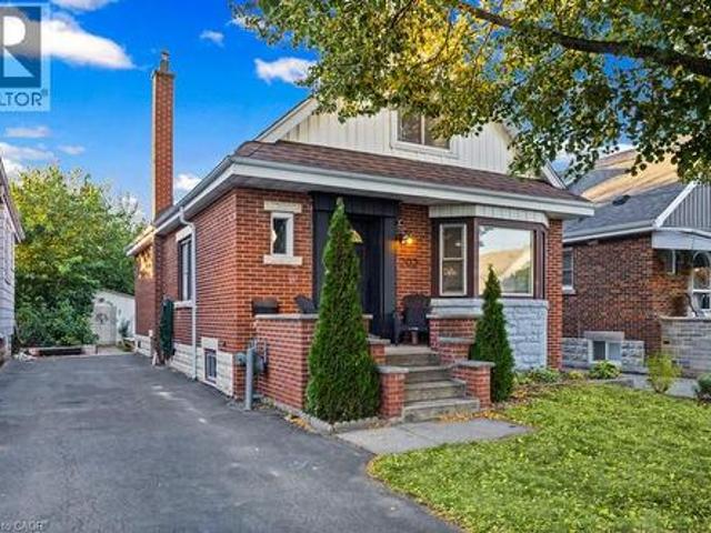House for sale in Delta East, Hamilton