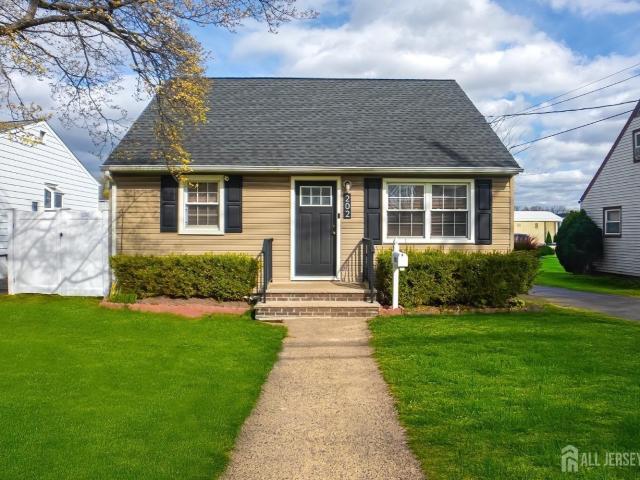 House for rent in Edison