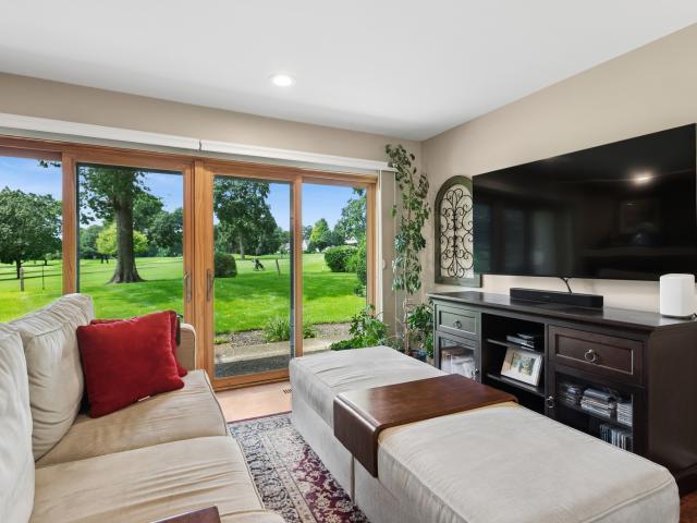 Condo for sale in Geneva, Kane County