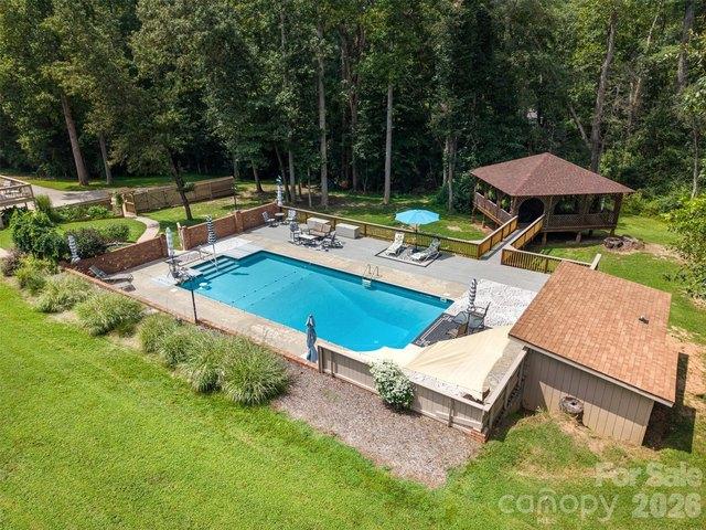 House for sale in Hudson, North Carolina