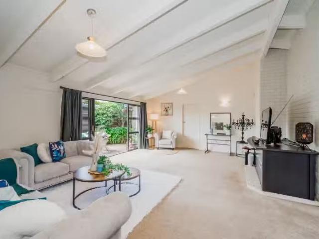 House for sale in Paraparaumu Beach, Wellington