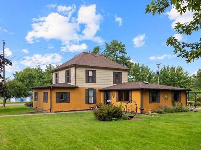 House for sale in Bussey, Iowa