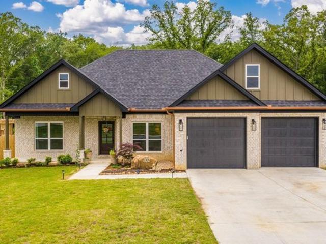 House for sale in Ark