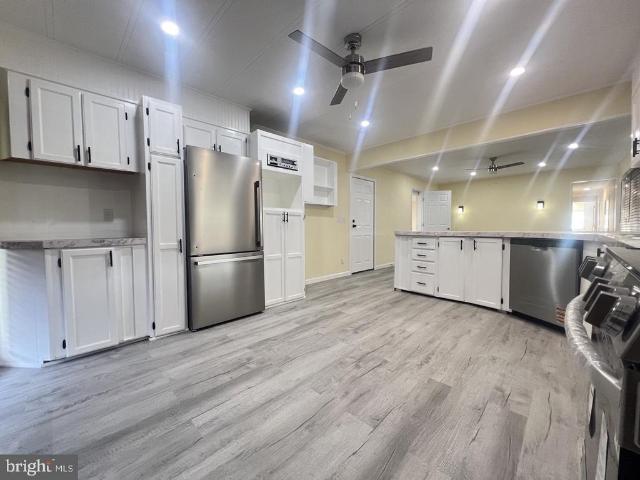 House for sale in Ridgeley, West Virginia