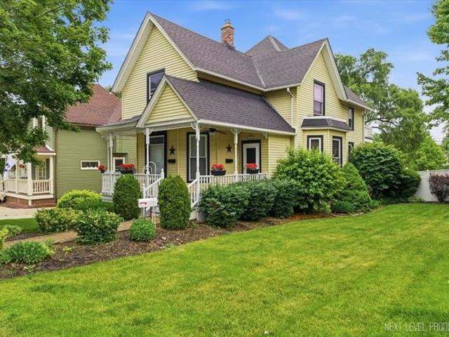 House for sale in Saint Charles, Iowa