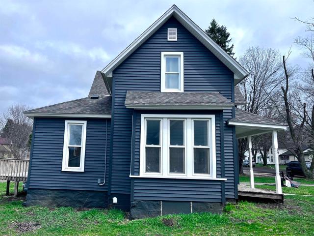 House for sale in La Valle, Wisconsin