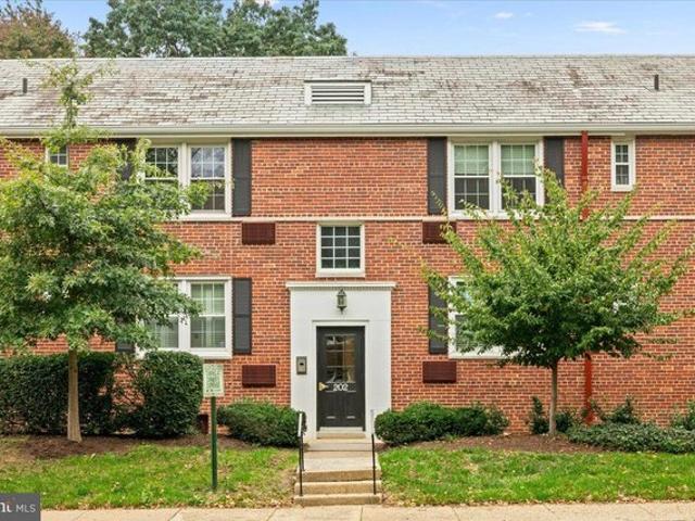 Condo for sale in Arlington, Northampton County