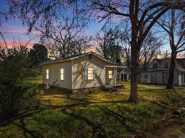 House for sale in Ark