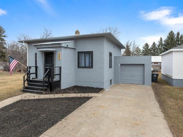House for sale in Velva, North Dakota