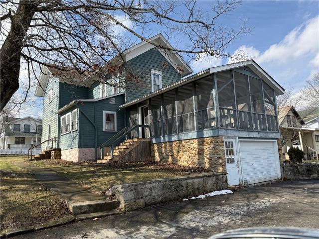 House for sale in Mercer, Pennsylvania