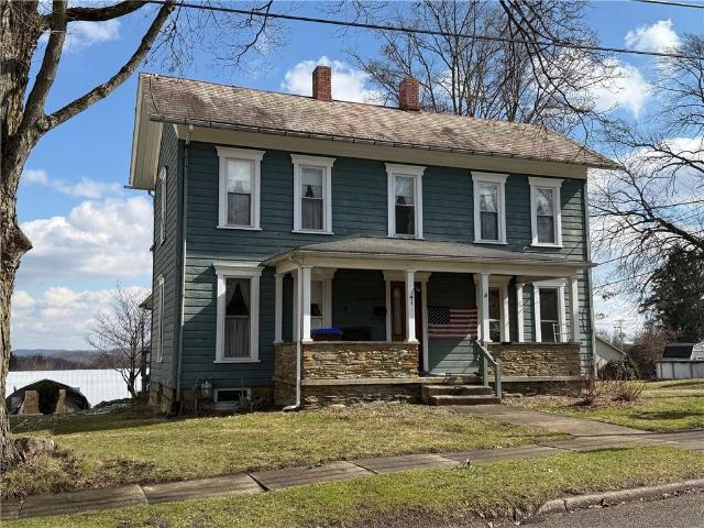 House for sale in Mercer, Pennsylvania