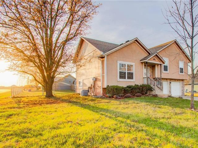 House for sale in Archie, Missouri