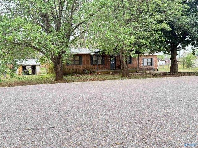 House for sale in Moulton, Alabama
